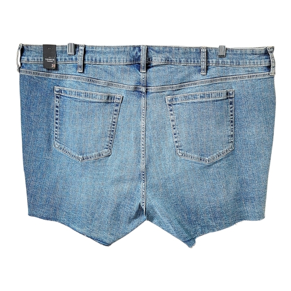 TORRID Plus Size Perfect 5" Vintage Stretch Boyfriend Classic Mid-Rise Short - Picture 10 of 15